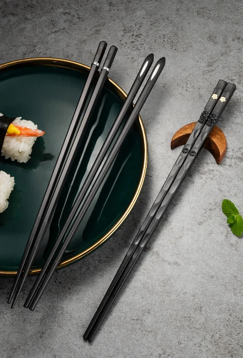 5Pairs High Quality Japanese Non-Slip Chopsticks Korean Home Hotel Restaurant Portable Healthy Food Stick For Sushi Chopsticks