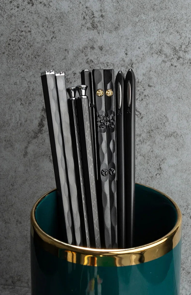 5Pairs High Quality Japanese Non-Slip Chopsticks Korean Home Hotel Restaurant Portable Healthy Food Stick For Sushi Chopsticks