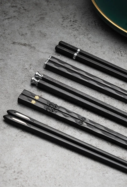 5Pairs High Quality Japanese Non-Slip Chopsticks Korean Home Hotel Restaurant Portable Healthy Food Stick For Sushi Chopsticks