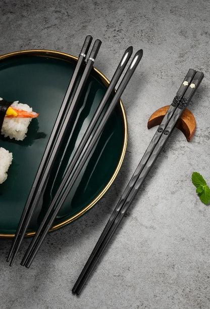 5Pairs High Quality Japanese Non-Slip Chopsticks Korean Home Hotel Restaurant Portable Healthy Food Stick For Sushi Chopsticks